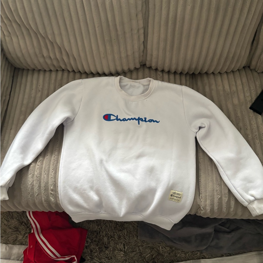 Champion White Crewneck Sweater